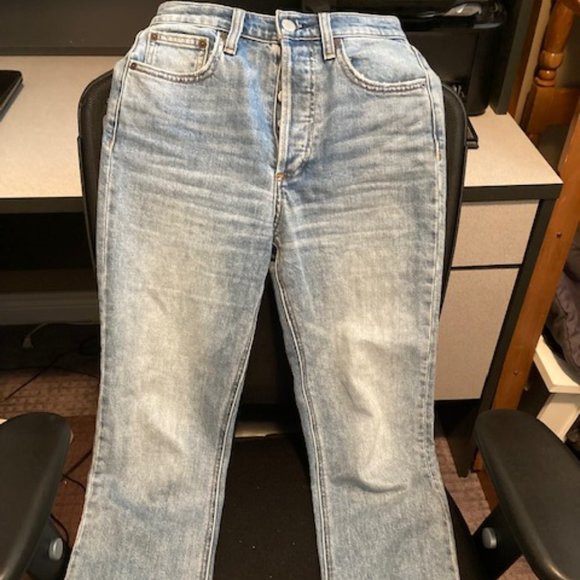 Aritzia Denim Forum The Arlo High Rise Straight 28L - Size 24 Picture this Bleu - Picture 4 of 9